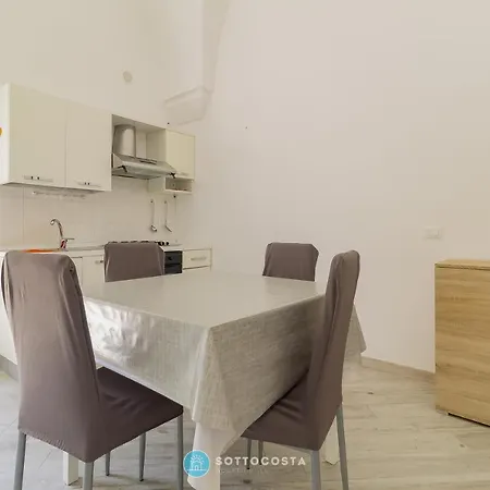 White Flat - Indipendente A Centro 아파트 레체